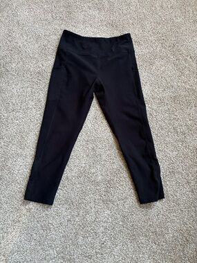 Mondetta Black Active Leggings with Stretch Fabric